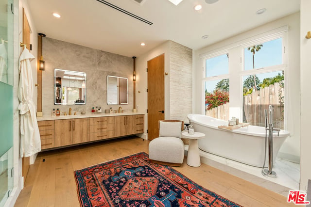 760 Westholme Avenue, Los Angeles, CA 90024 — photo 13 of 27