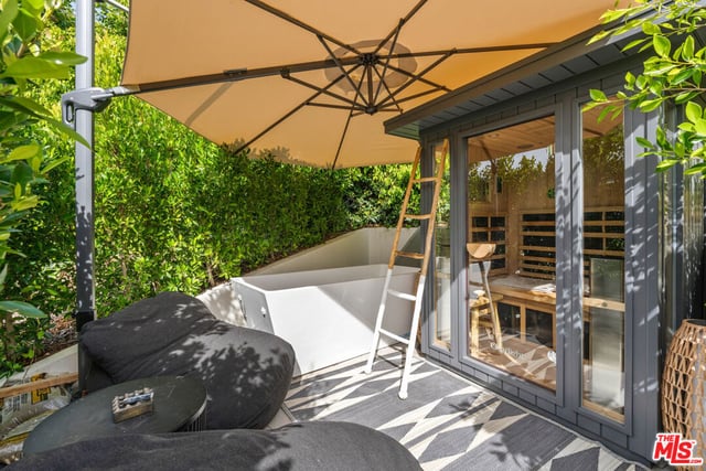 760 Westholme Avenue, Los Angeles, CA 90024 — photo 15 of 27
