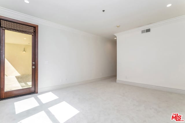 10364 Almayo Avenue 103, Los Angeles, CA 90064 — photo 16 of 43