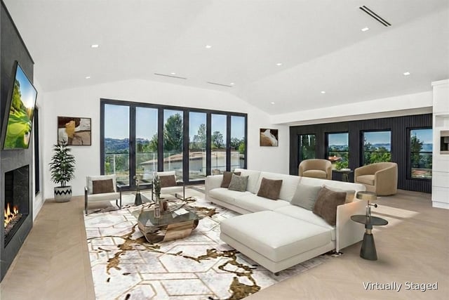 18827 Edleen Drive, Tarzana, CA 91356 — photo 14 of 74