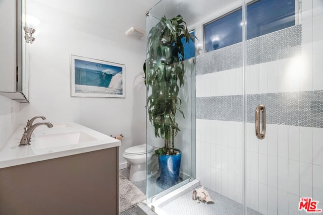2515 Lincoln Boulevard, Venice, CA 90291 — photo 26 of 45