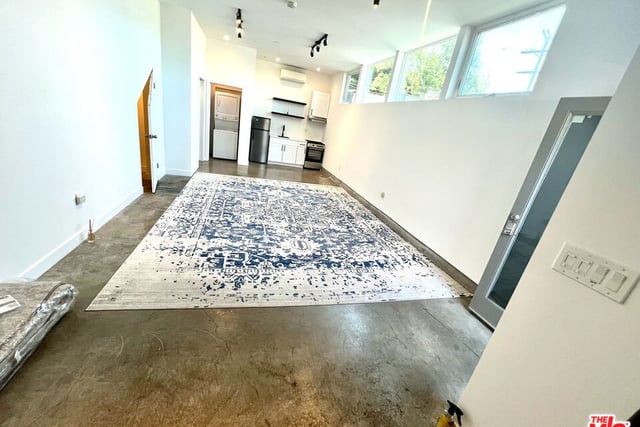 2515 Lincoln Boulevard, Venice, CA 90291 — photo 35 of 45