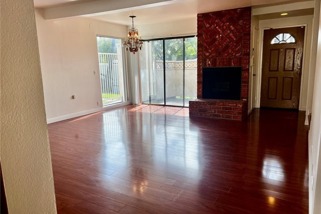 19451 Sherman Way 501, Reseda, CA 91335 — photo 5 of 40