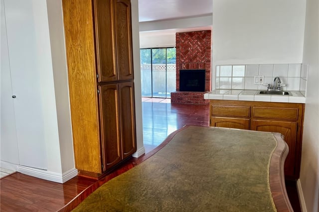 19451 Sherman Way 501, Reseda, CA 91335 — photo 8 of 40
