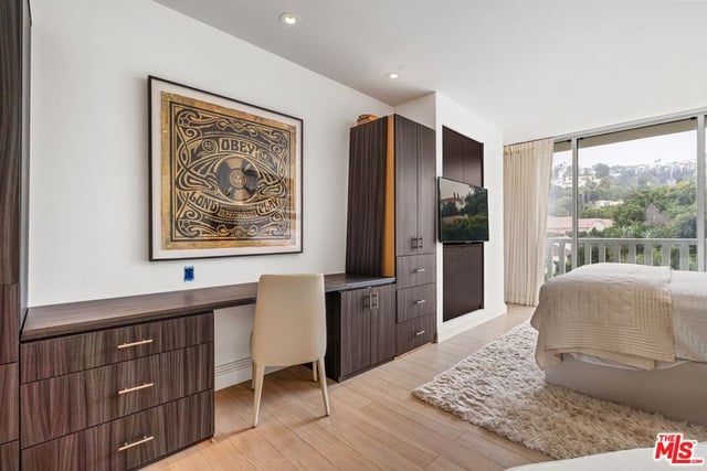 9255 Doheny Road 703, West Hollywood, CA 90069 — photo 17 of 28