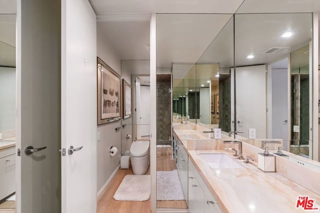 9255 Doheny Road 703, West Hollywood, CA 90069 — photo 20 of 28