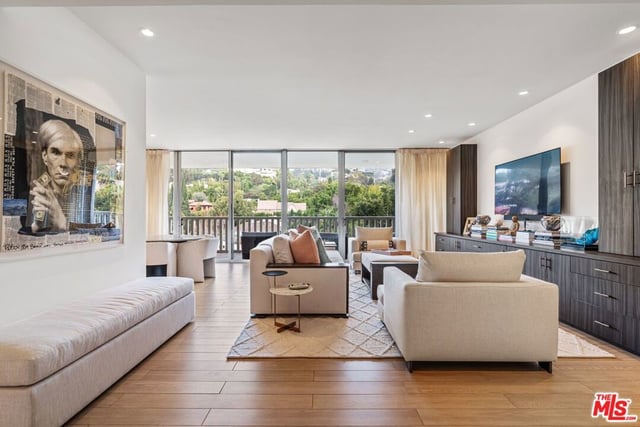 9255 Doheny Road 703, West Hollywood, CA 90069 — photo 4 of 28