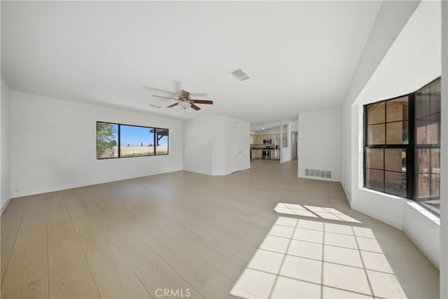 38617 95th Street E, Palmdale, CA 93591 — photo 15 of 47