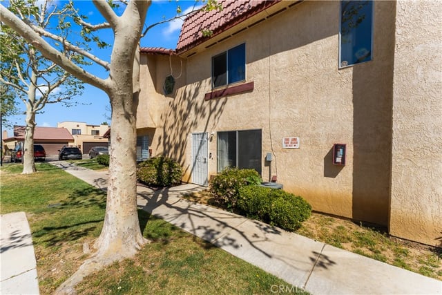 1750 E Avenue Q14, Palmdale, CA 93550 — photo 34 of 35