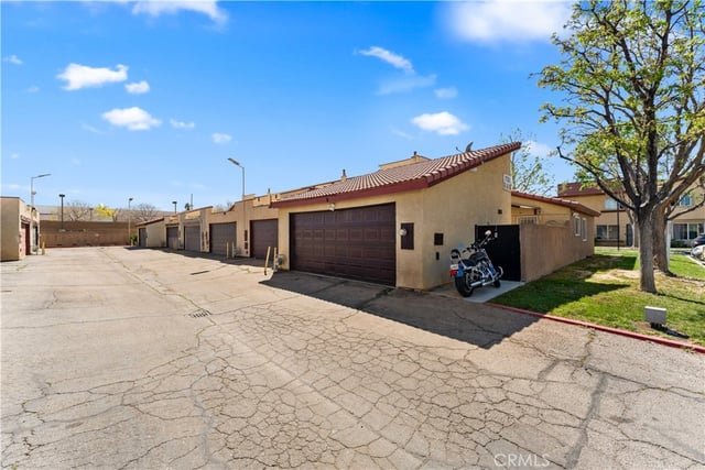 1750 E Avenue Q14, Palmdale, CA 93550 — photo 9 of 35