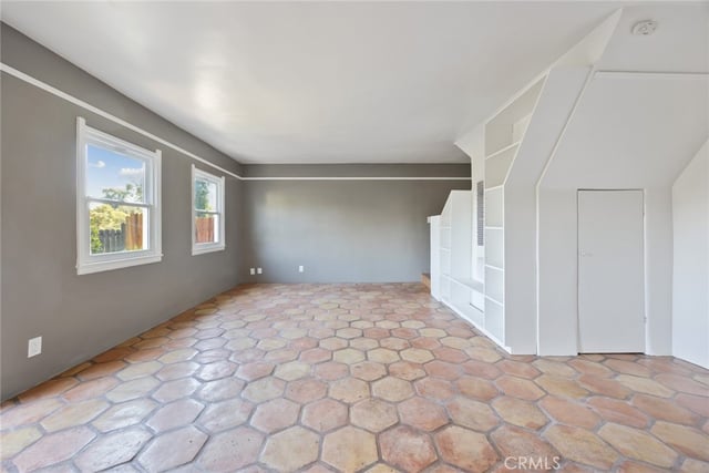1620 Ina Drive, Glendale, CA 91206 — photo 14 of 40