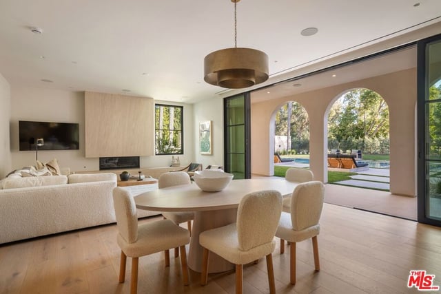 9951 Liebe Drive, Beverly Hills, CA 90210 — photo 15 of 46