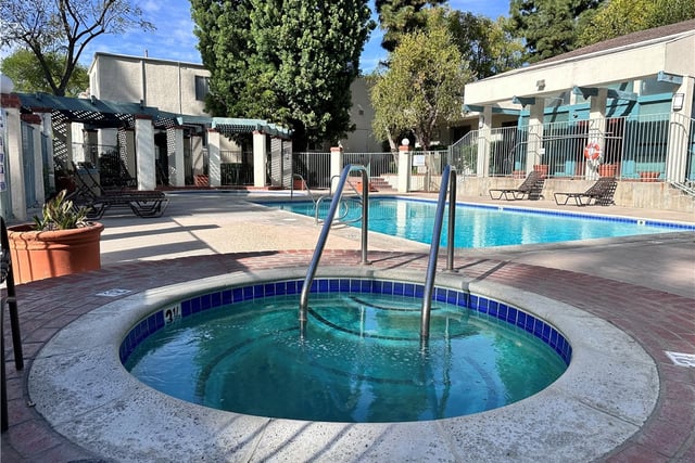 5700 Etiwanda 264, Tarzana, CA 91356 — photo 31 of 34