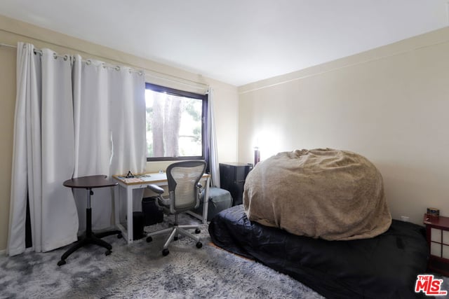 11753 Mayfield Avenue 7, Los Angeles, CA 90049 — photo 11 of 18