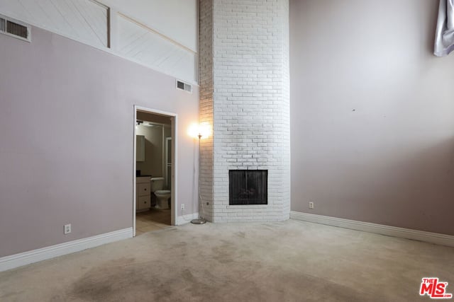 11753 Mayfield Avenue 7, Los Angeles, CA 90049 — photo 13 of 18