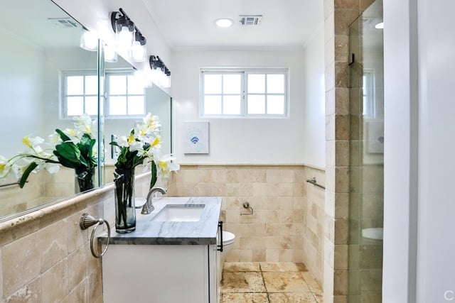 4704 E Centralia Street, Long Beach, CA 90808 — photo 14 of 25