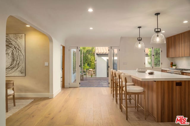 8817 Ashcroft Avenue, West Hollywood, CA 90048 — photo 3 of 16