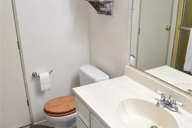 23777 Mulholland Highway 180, Calabasas, CA 91302 — photo 24 of 37