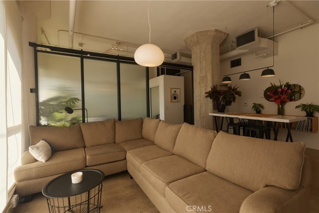 315 E 8th Street 205, Los Angeles, CA 90014 — photo 4 of 24