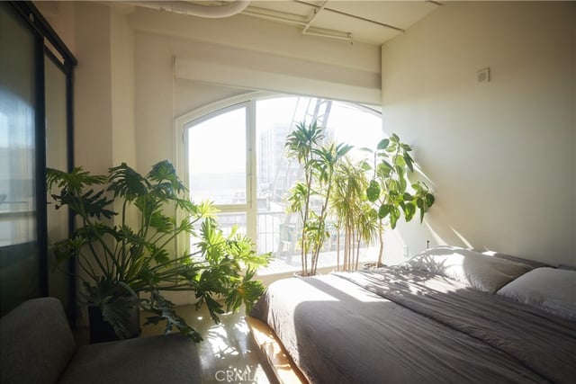 315 E 8th Street 205, Los Angeles, CA 90014 — photo 6 of 24