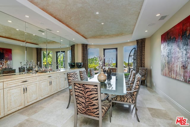 12145 Summit Court, Beverly Hills, CA 90210 — photo 18 of 53