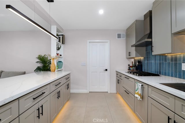 16842 Liggett, Los Angeles, CA 91343 — photo 11 of 34