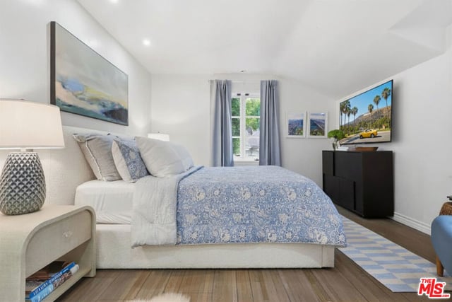 8809 Evanview Drive, Los Angeles, CA 90069 — photo 27 of 44