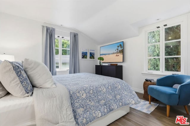 8809 Evanview Drive, Los Angeles, CA 90069 — photo 28 of 44