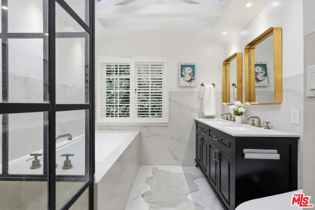 8809 Evanview Drive, Los Angeles, CA 90069 — photo 34 of 44