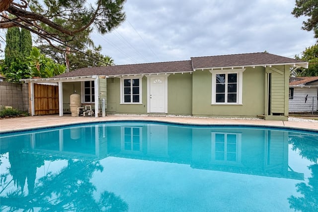 409 E Columbia, Pomona, CA 91767 — photo 14 of 19
