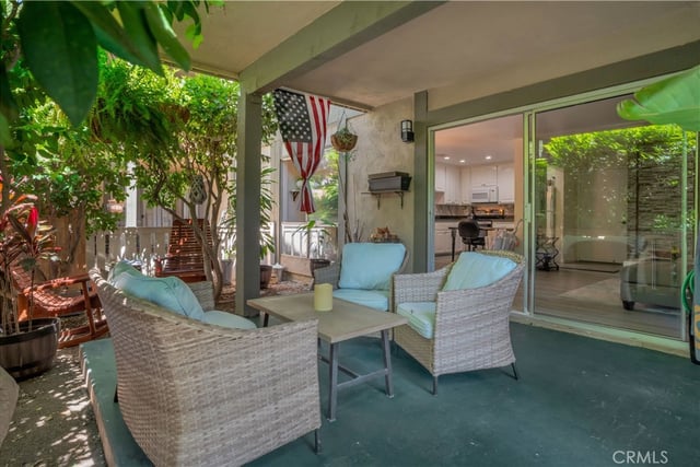 291 Sequoia Court 13, Thousand Oaks, CA 91360 — photo 14 of 22