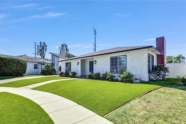 3965 N Marshall, Long Beach, CA 90807 — photo 3 of 45