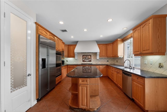 25941 Verandah Court, Stevenson Ranch, CA 91381 — photo 14 of 32