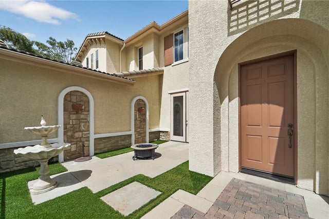 25941 Verandah Court, Stevenson Ranch, CA 91381 — photo 5 of 32