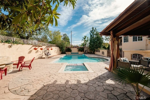 828 S Sunset Canyon, Burbank, CA 91501 — photo 38 of 46