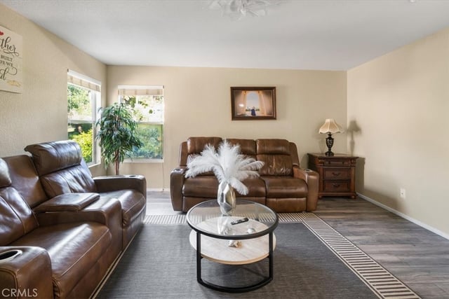13040 Angeles Trail Way, Sylmar, CA 91342 — photo 13 of 38