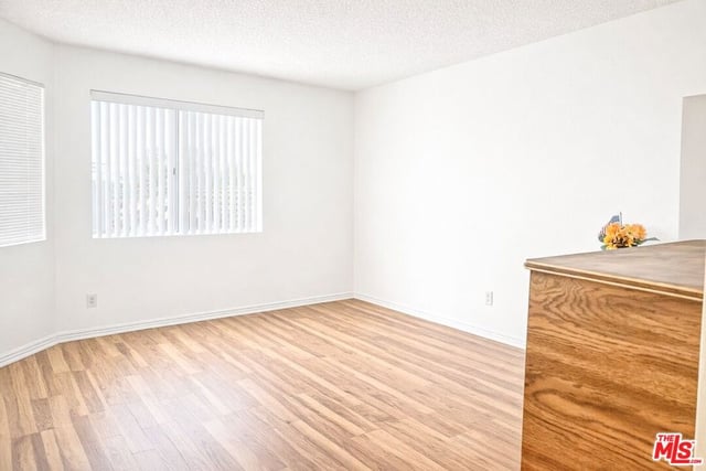 9014 Burnet Avenue 208, North Hills, CA 91343 — photo 12 of 17