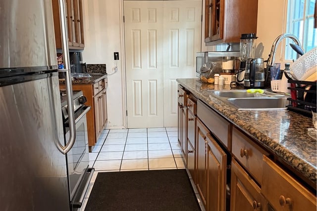 13116 Weidner, Pacoima, CA 91331 — photo 5 of 21