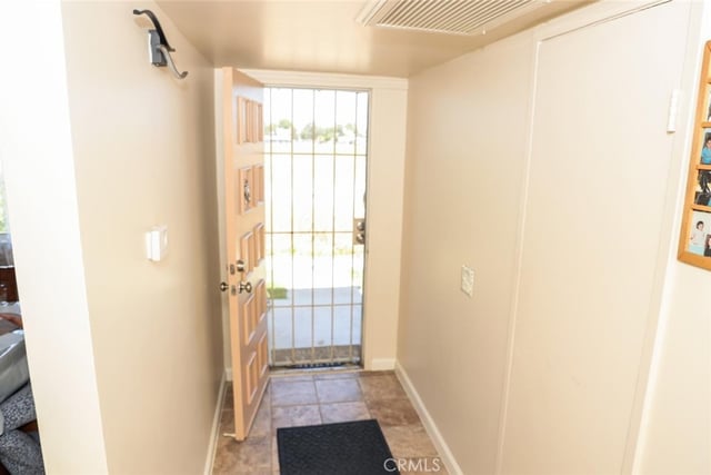 43618 Stanridge Avenue, Lancaster, CA 93535 — photo 4 of 32