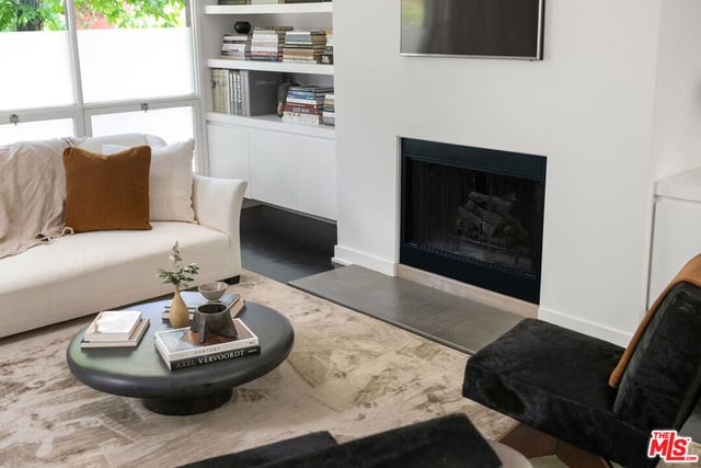 9648 Yoakum Drive, Beverly Hills, CA 90210 — photo 15 of 52