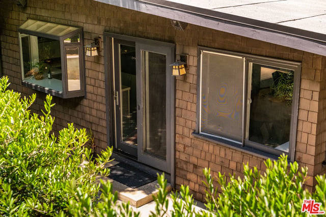 9648 Yoakum Drive, Beverly Hills, CA 90210 — photo 42 of 52