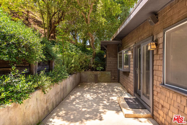 9648 Yoakum Drive, Beverly Hills, CA 90210 — photo 47 of 52