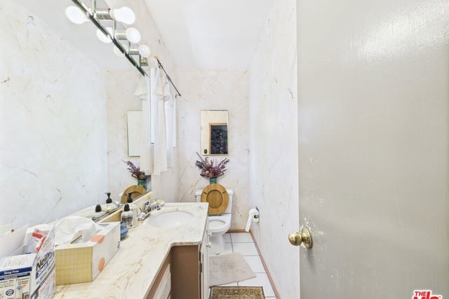 7449 Kentwood Avenue, Los Angeles, CA 90045 — photo 13 of 14