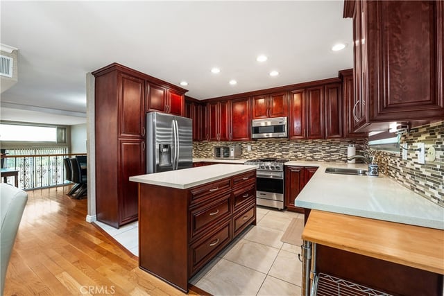 6201 Shoup 75, Woodland Hills, CA 91367 — photo 21 of 38