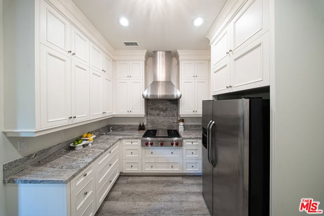 20111 W Piccadilly Lane, Porter Ranch, CA 91326 — photo 12 of 65