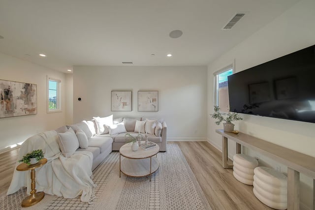 20111 W Piccadilly Lane, Porter Ranch, CA 91326 — photo 23 of 65