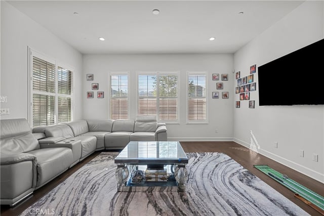 8327 N Mariposa Court, West Hills, CA 91304 — photo 30 of 55
