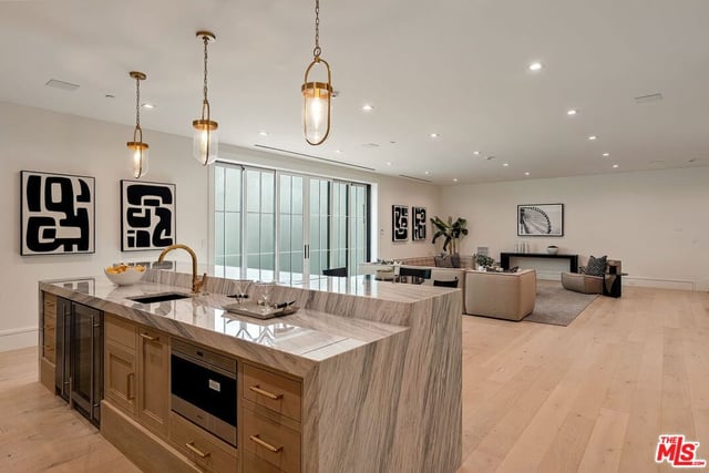 1072 Amalfi Drive, Pacific Palisades, CA 90272 — photo 42 of 52