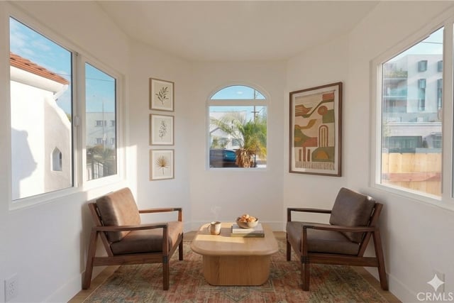 4380 W 28th Street, Los Angeles, CA 90018 — photo 11 of 22