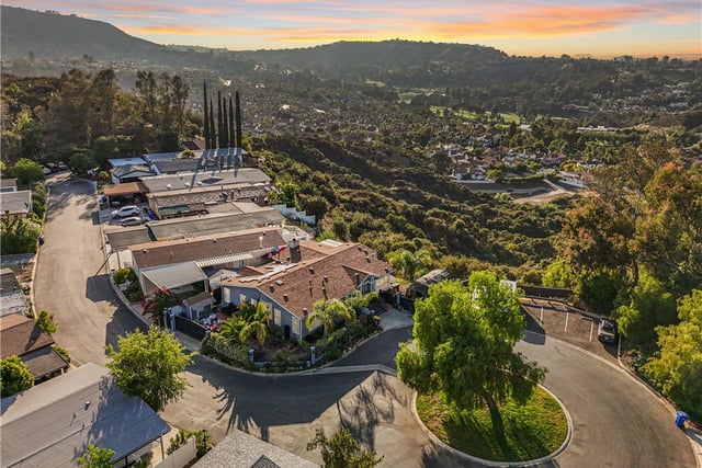 23777 Mulholland Hwy SPC 73, Calabasas, CA 91302 — photo 22 of 24